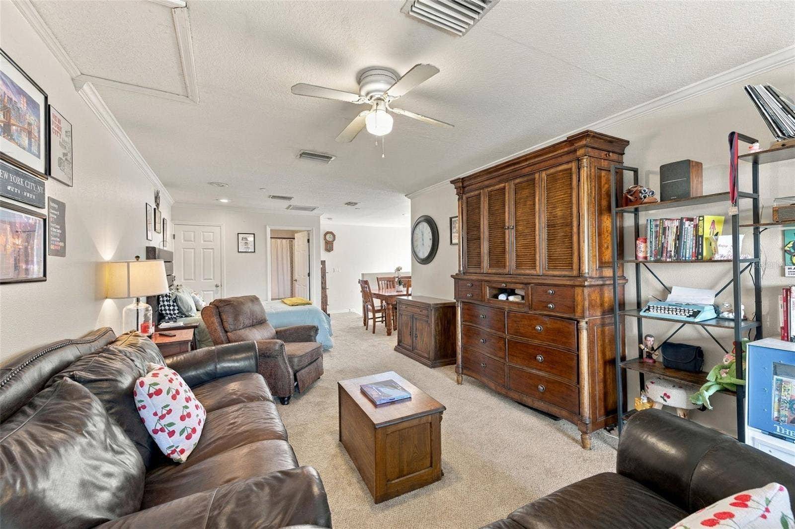 98 S HIGHLAND AVENUE, #1302, Tarpon Springs, FL 34689 98 S HIGHLAND AVENUE, #1302, Tarpon Springs, FL 34689