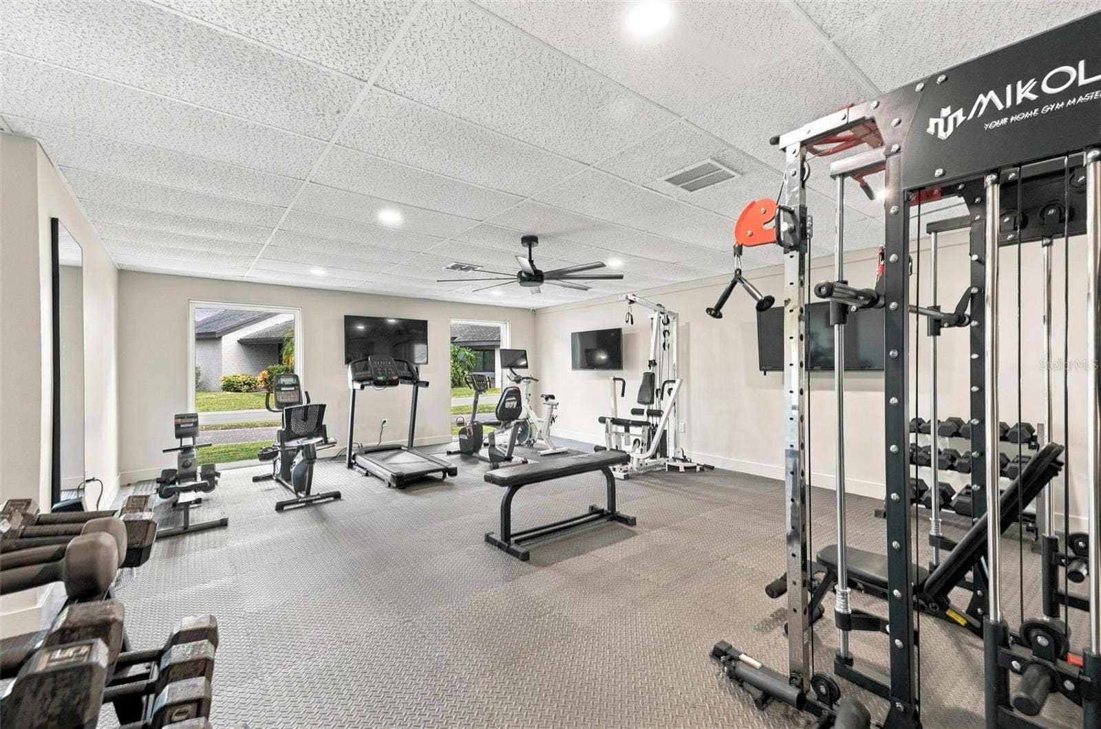 98 S HIGHLAND AVENUE, #1302, Tarpon Springs, FL 34689 98 S HIGHLAND AVENUE, #1302, Tarpon Springs, FL 34689