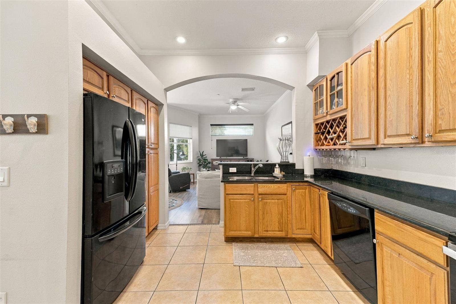 98 S HIGHLAND AVENUE, #1302, Tarpon Springs, FL 34689 98 S HIGHLAND AVENUE, #1302, Tarpon Springs, FL 34689