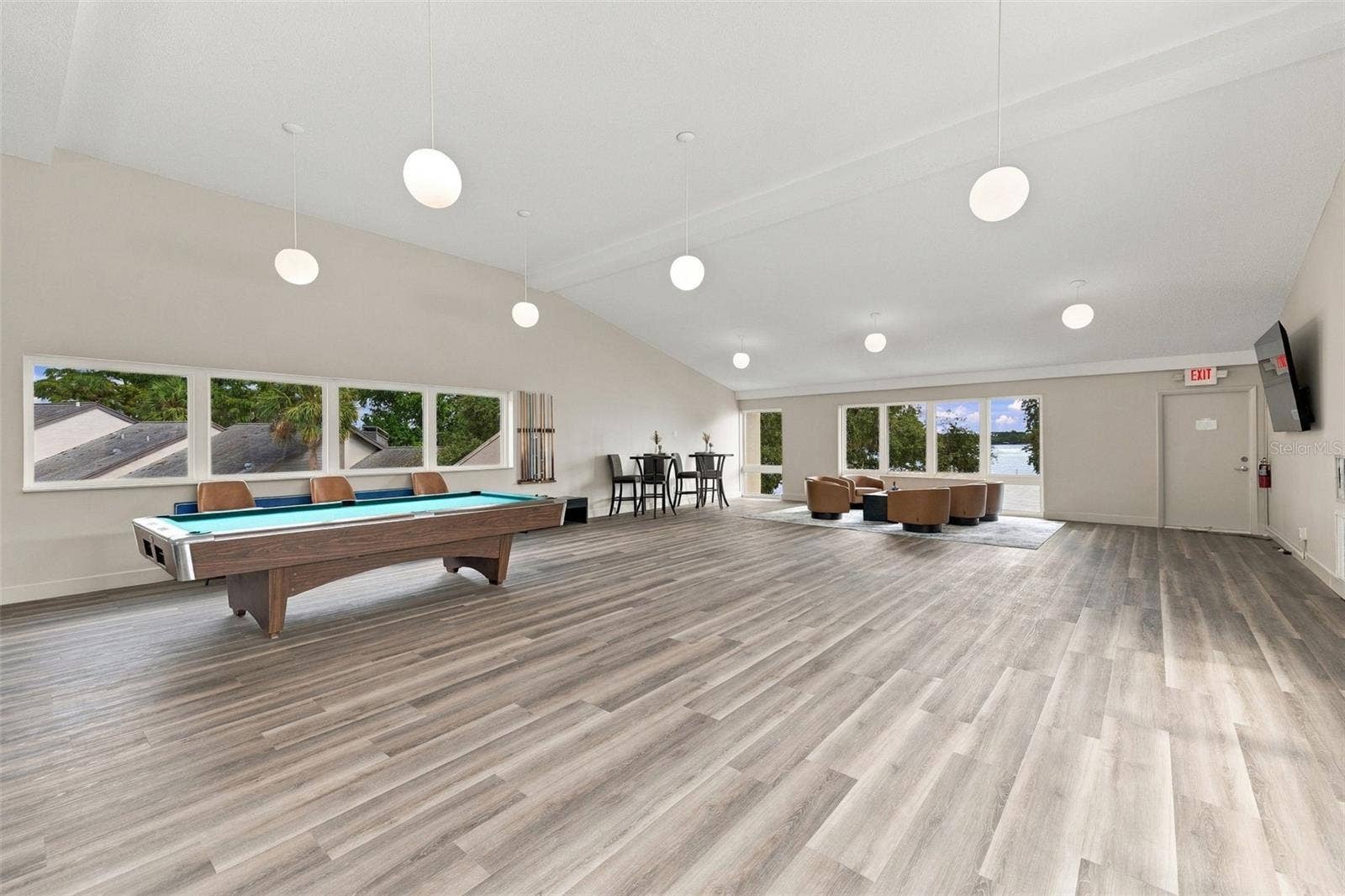 98 S HIGHLAND AVENUE, #1302, Tarpon Springs, FL 34689 98 S HIGHLAND AVENUE, #1302, Tarpon Springs, FL 34689