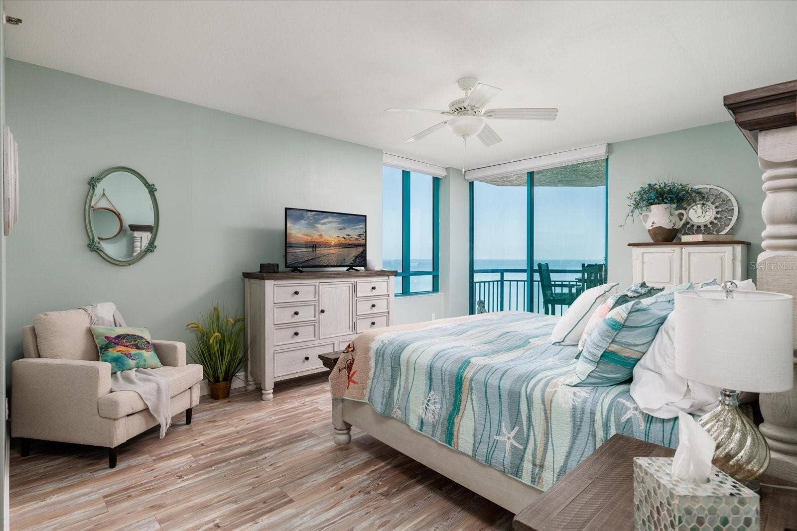 1520 GULF BOULEVARD, #1404, Clearwater, FL 33767