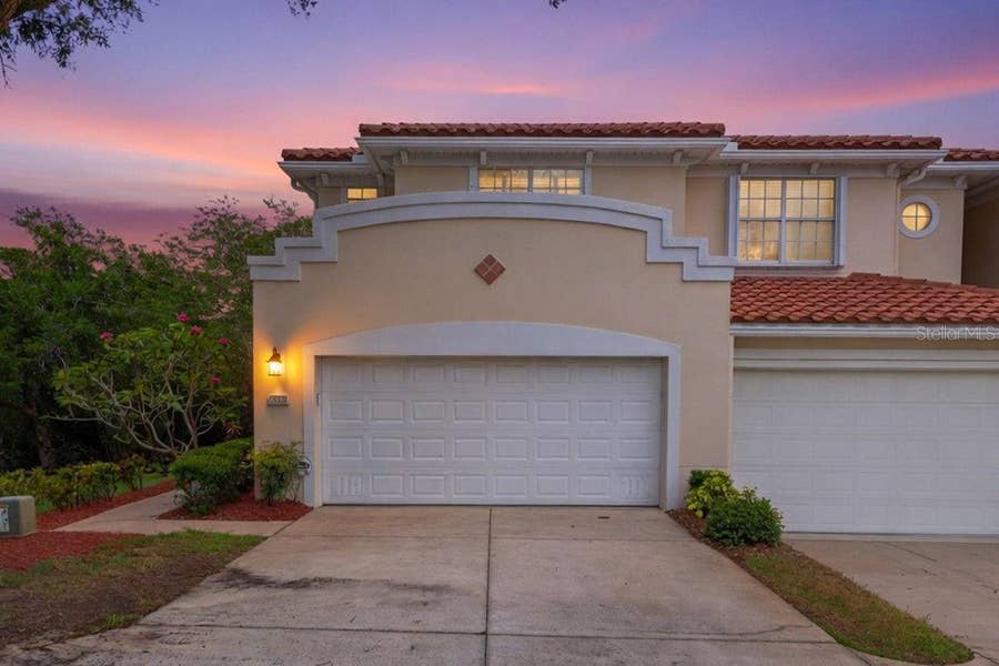 Property photo for 252 VALENCIA CIRCLE, St Petersburg, FL
