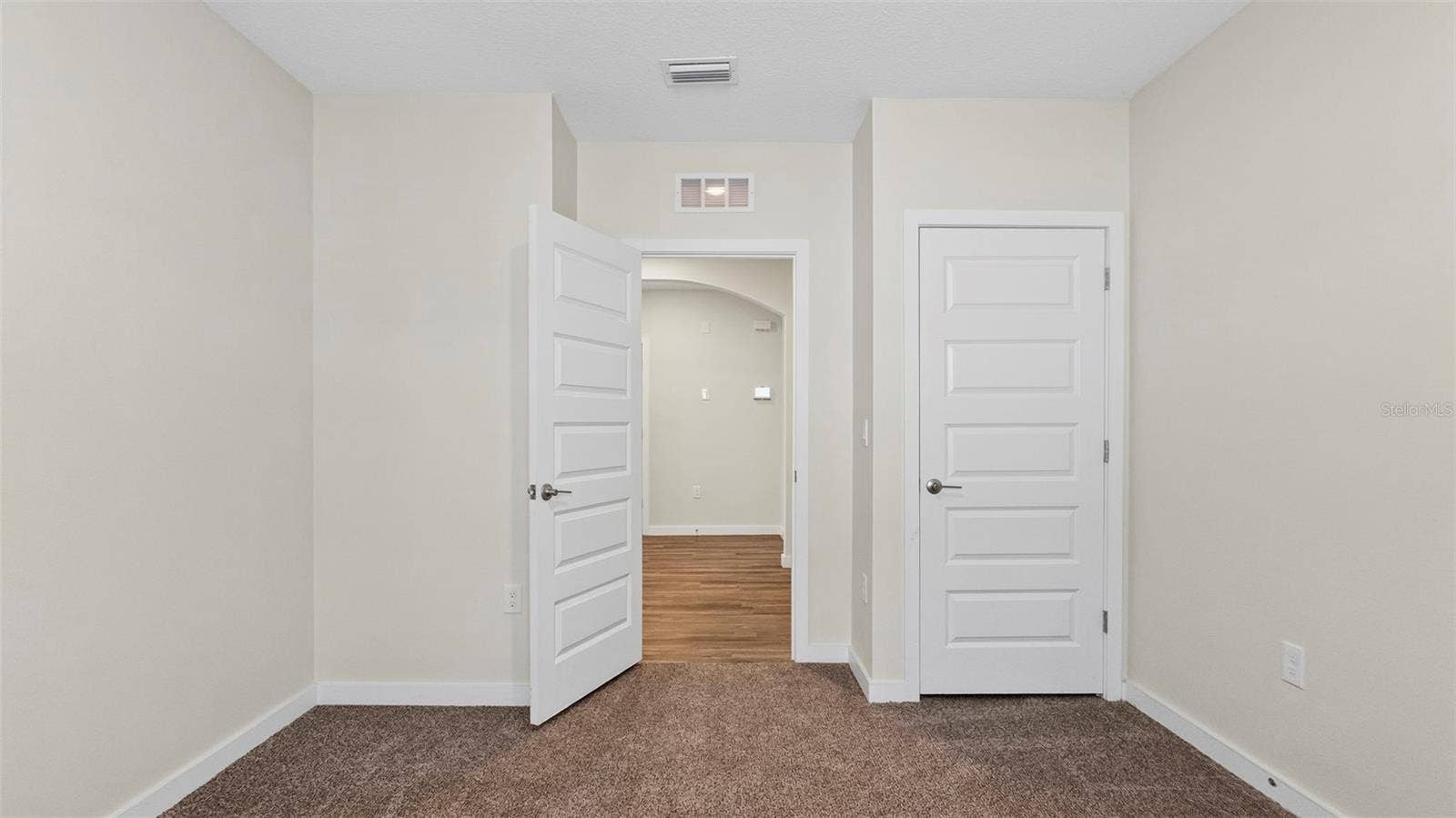 31938 TREASURE DOCK ISLE, Wesley Chapel, FL 33545