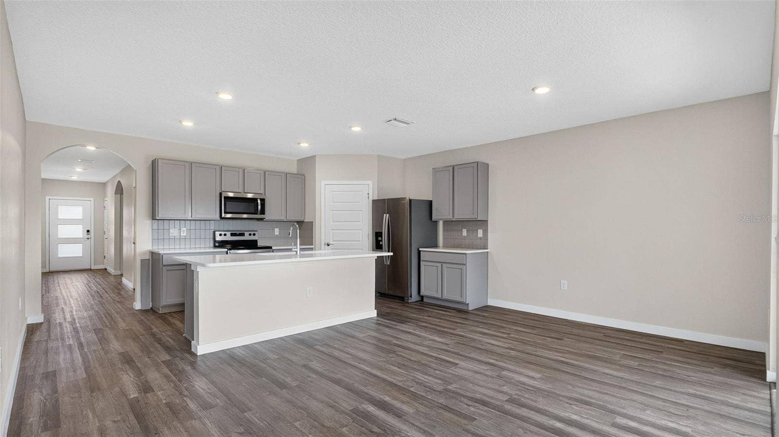 31938 TREASURE DOCK ISLE, Wesley Chapel, FL 33545