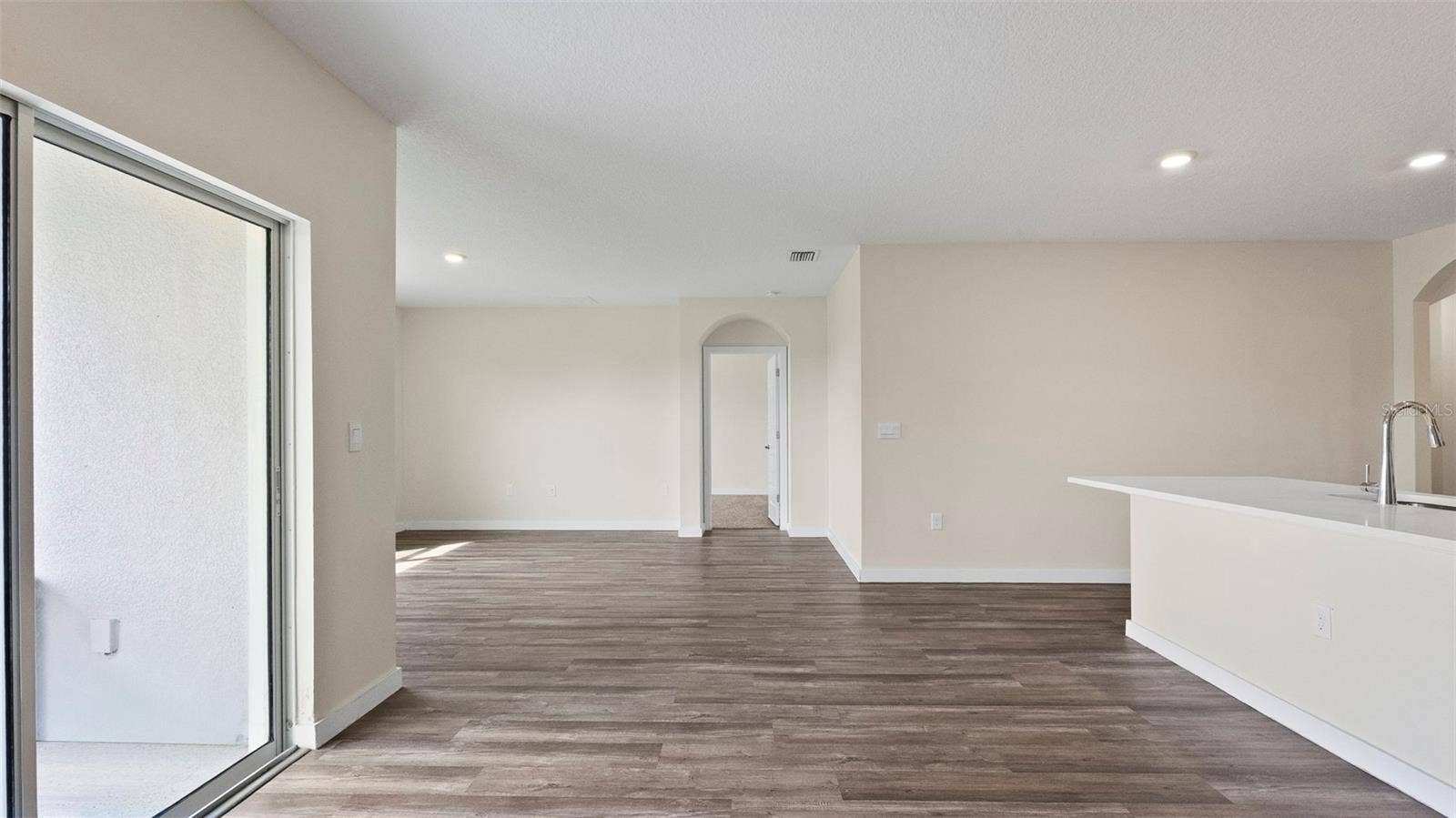 31938 TREASURE DOCK ISLE, Wesley Chapel, FL 33545