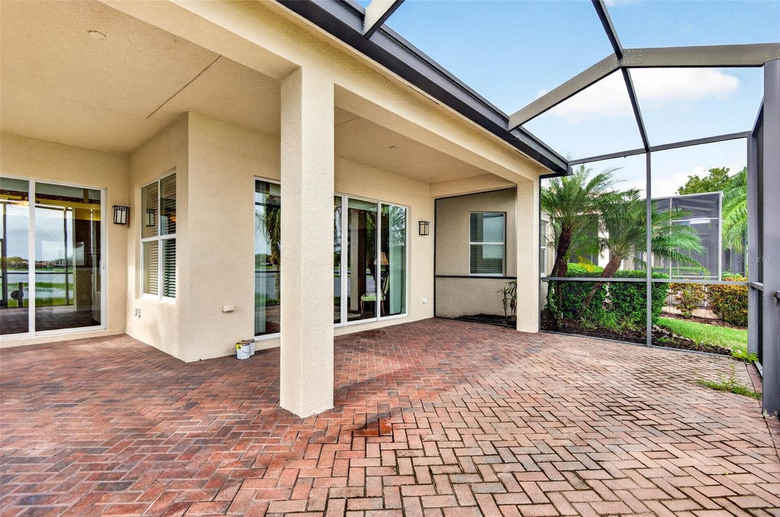 15910 GOLDEN LAKES DRIVE, Wimauma, FL 33598
