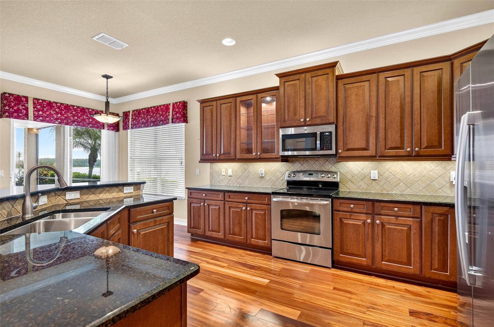 15910 GOLDEN LAKES DRIVE, Wimauma, FL 33598