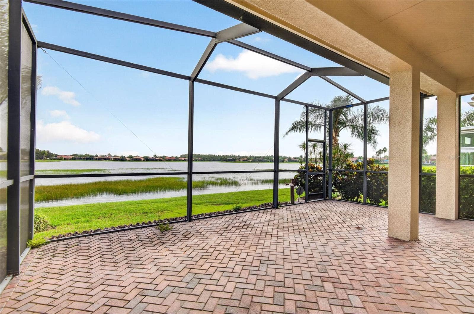 15910 GOLDEN LAKES DRIVE, Wimauma, FL 33598