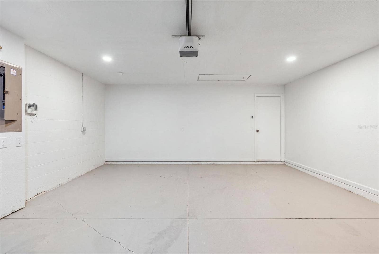 19015 FERN MEADOW LOOP, Lutz, FL 33558 19015 FERN MEADOW LOOP, Lutz, FL 33558