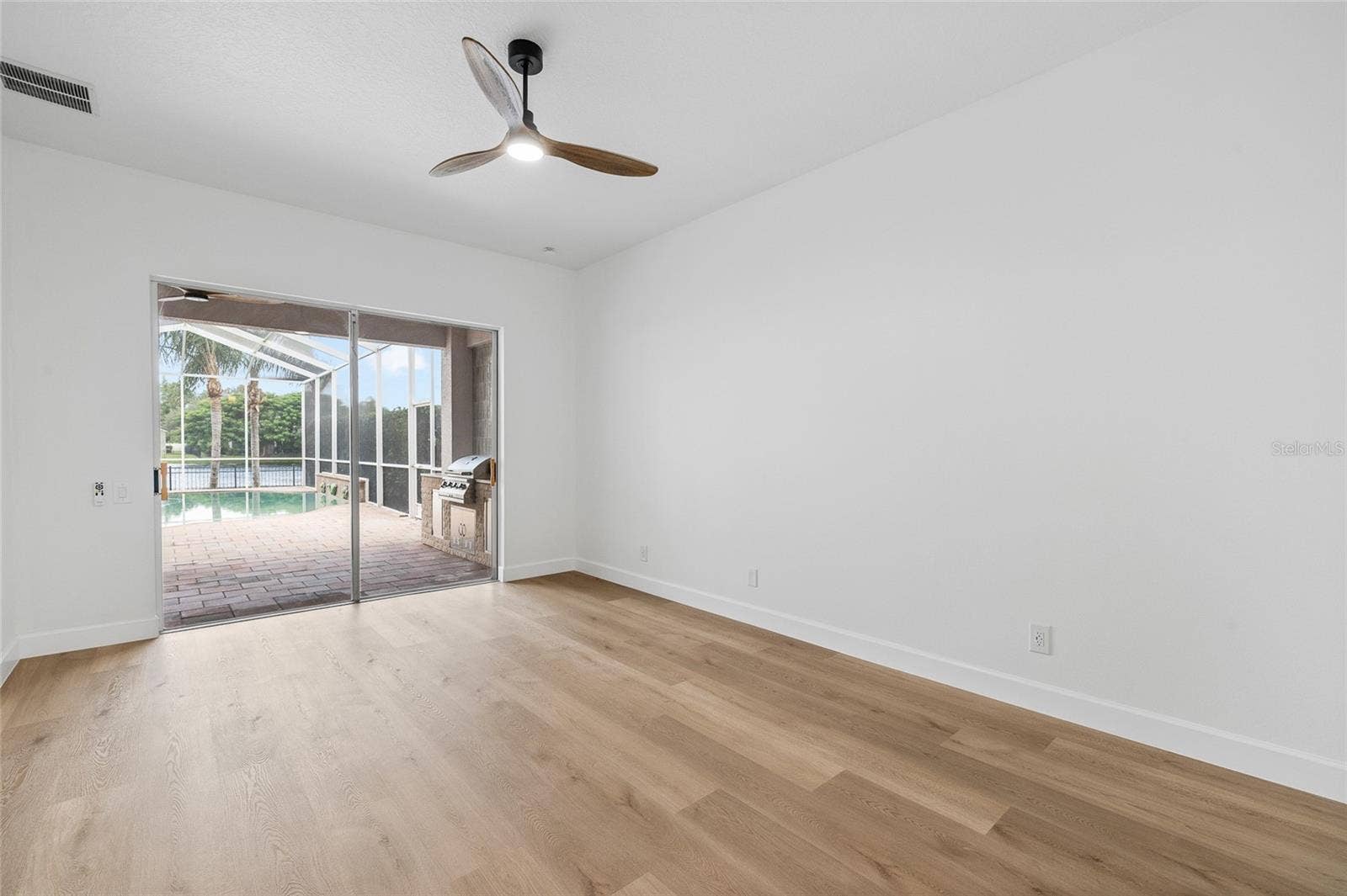 19015 FERN MEADOW LOOP, Lutz, FL 33558 19015 FERN MEADOW LOOP, Lutz, FL 33558