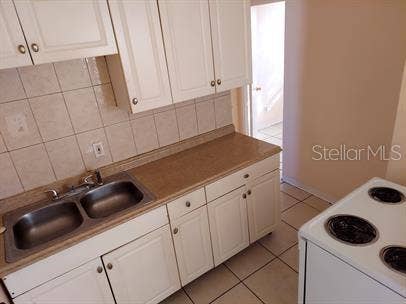 1139 40TH STREET S, St Petersburg, FL 33711 1139 West #1