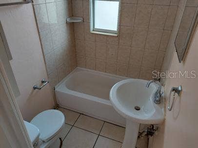 1139 40TH STREET S, St Petersburg, FL 33711 1139 East #4