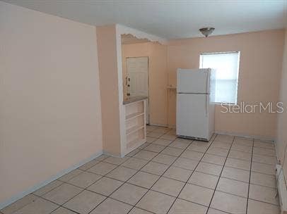 1139 40TH STREET S, St Petersburg, FL 33711 1139 West #4