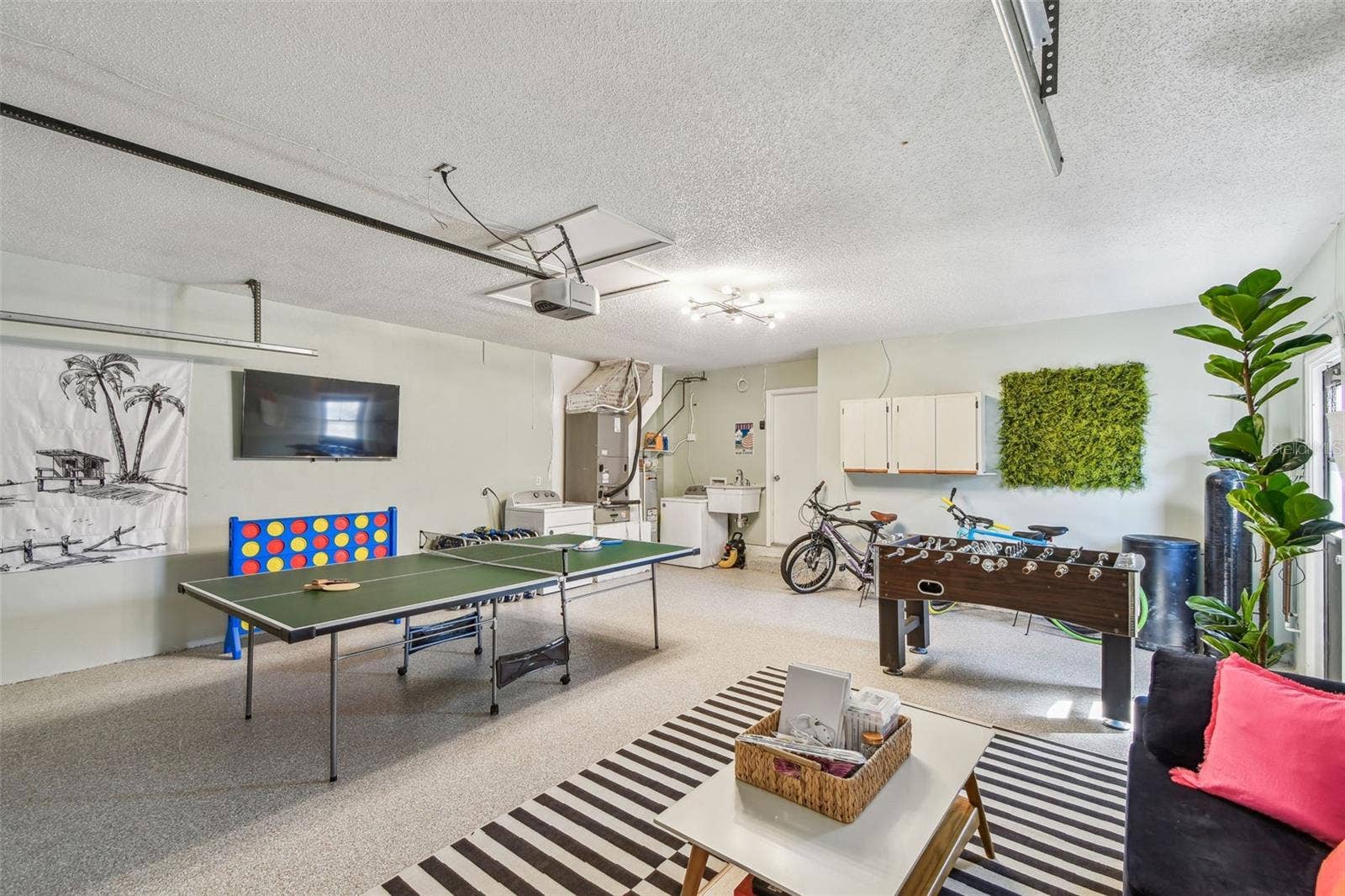 380 FERNSHIRE COURT, Palm Harbor, FL 34683 380 FERNSHIRE COURT, Palm Harbor, FL 34683