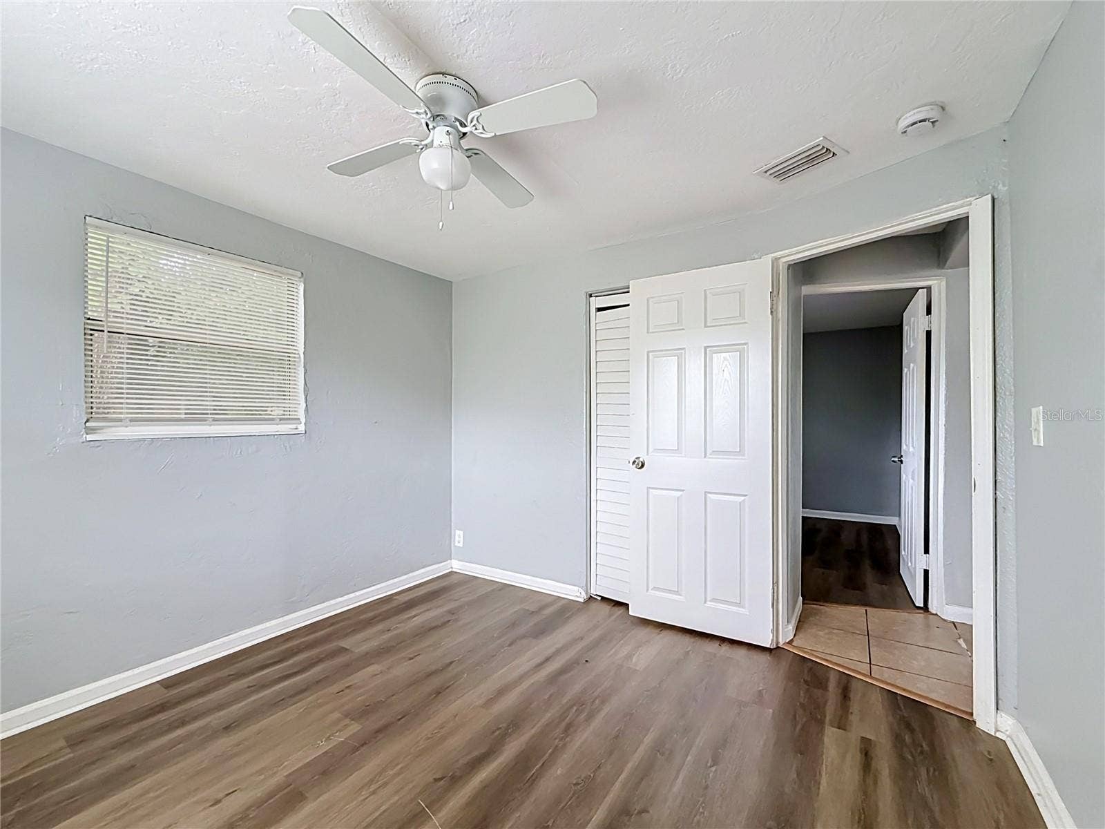 2135 OAKLEY AVENUE S, St Petersburg, FL 33712