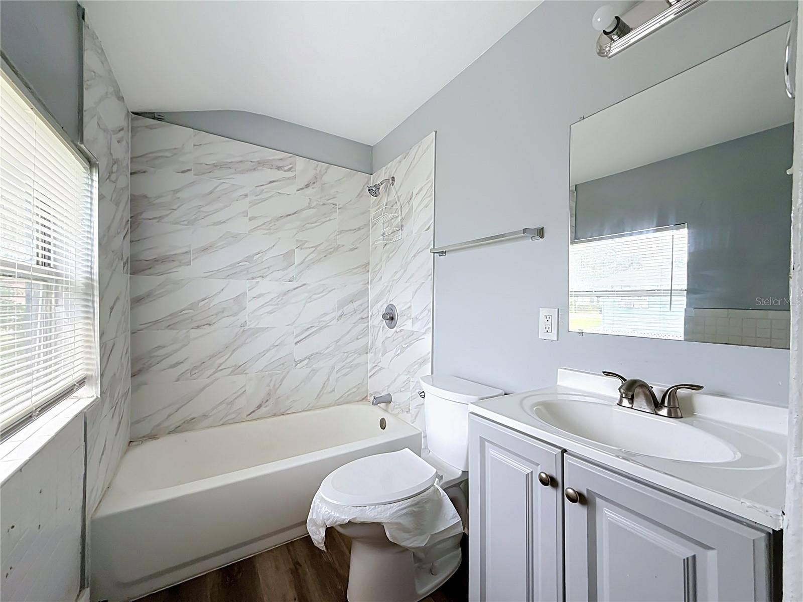 2135 OAKLEY AVENUE S, St Petersburg, FL 33712