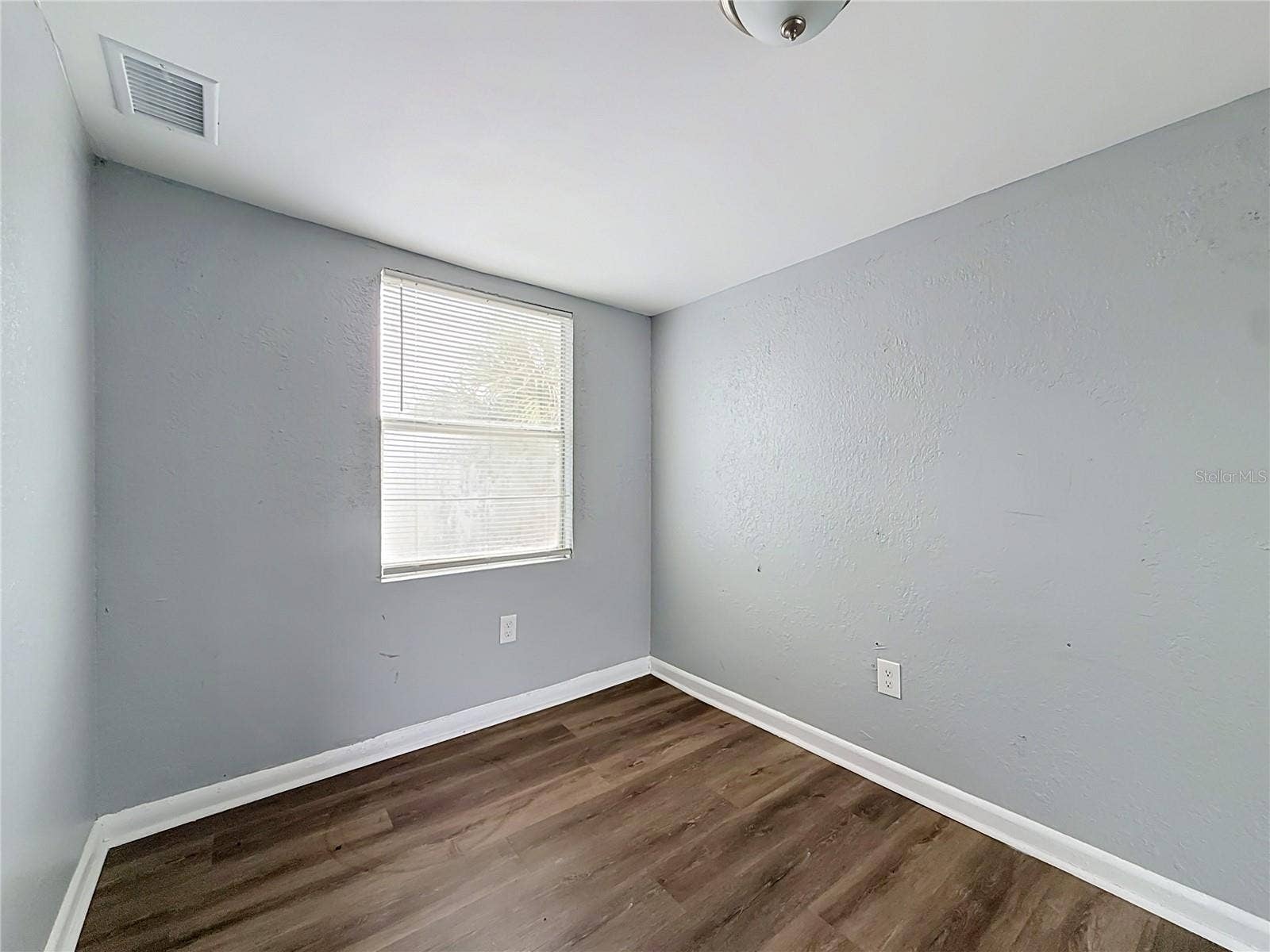 2135 OAKLEY AVENUE S, St Petersburg, FL 33712