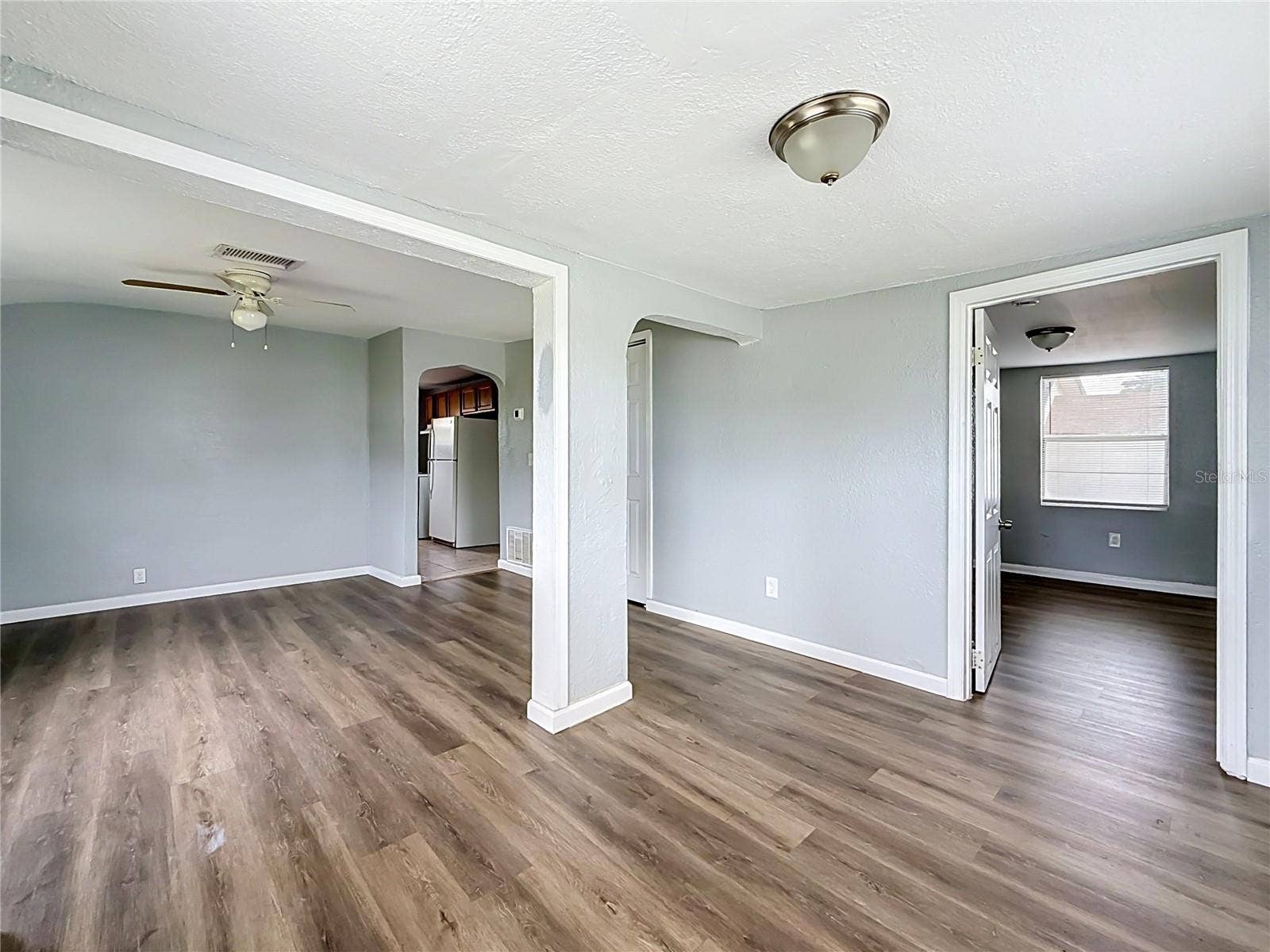 2135 OAKLEY AVENUE S, St Petersburg, FL 33712