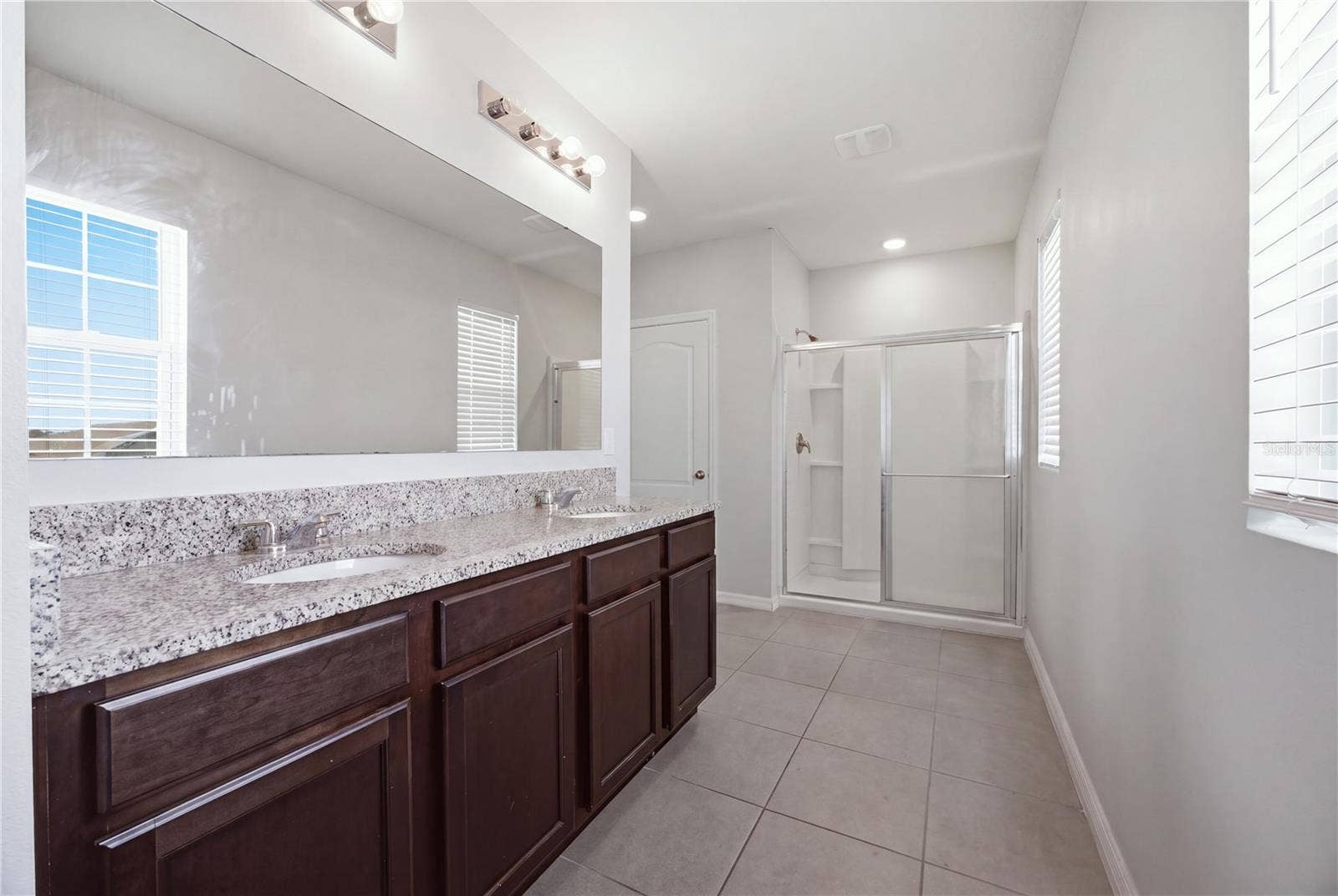 233 LUDISIA LOOP, Davenport, FL 33837 233 LUDISIA LOOP, Davenport, FL 33837