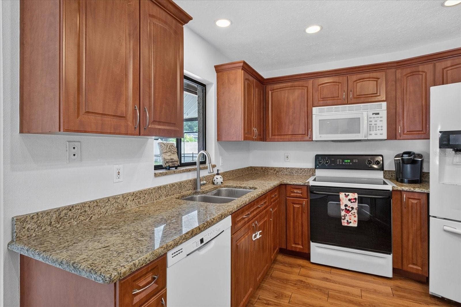 4206 GRAINARY AVENUE, Tampa, FL 33624 4206 GRAINARY AVENUE, Tampa, FL 33624
