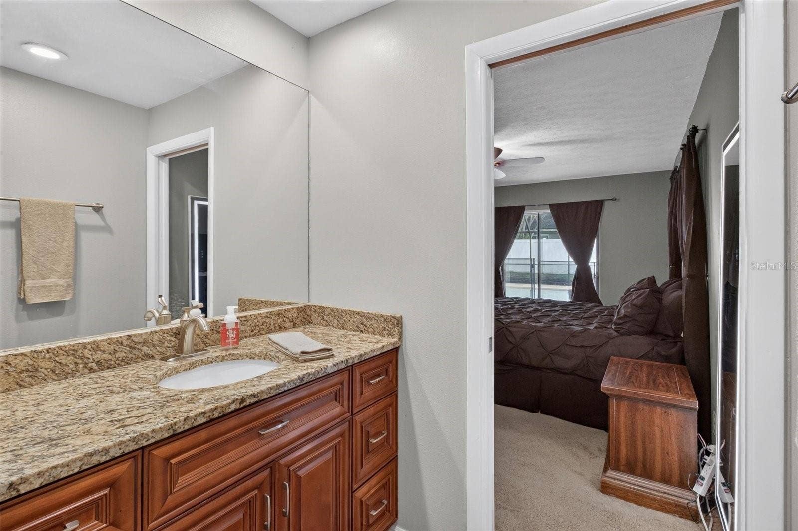 4206 GRAINARY AVENUE, Tampa, FL 33624 4206 GRAINARY AVENUE, Tampa, FL 33624