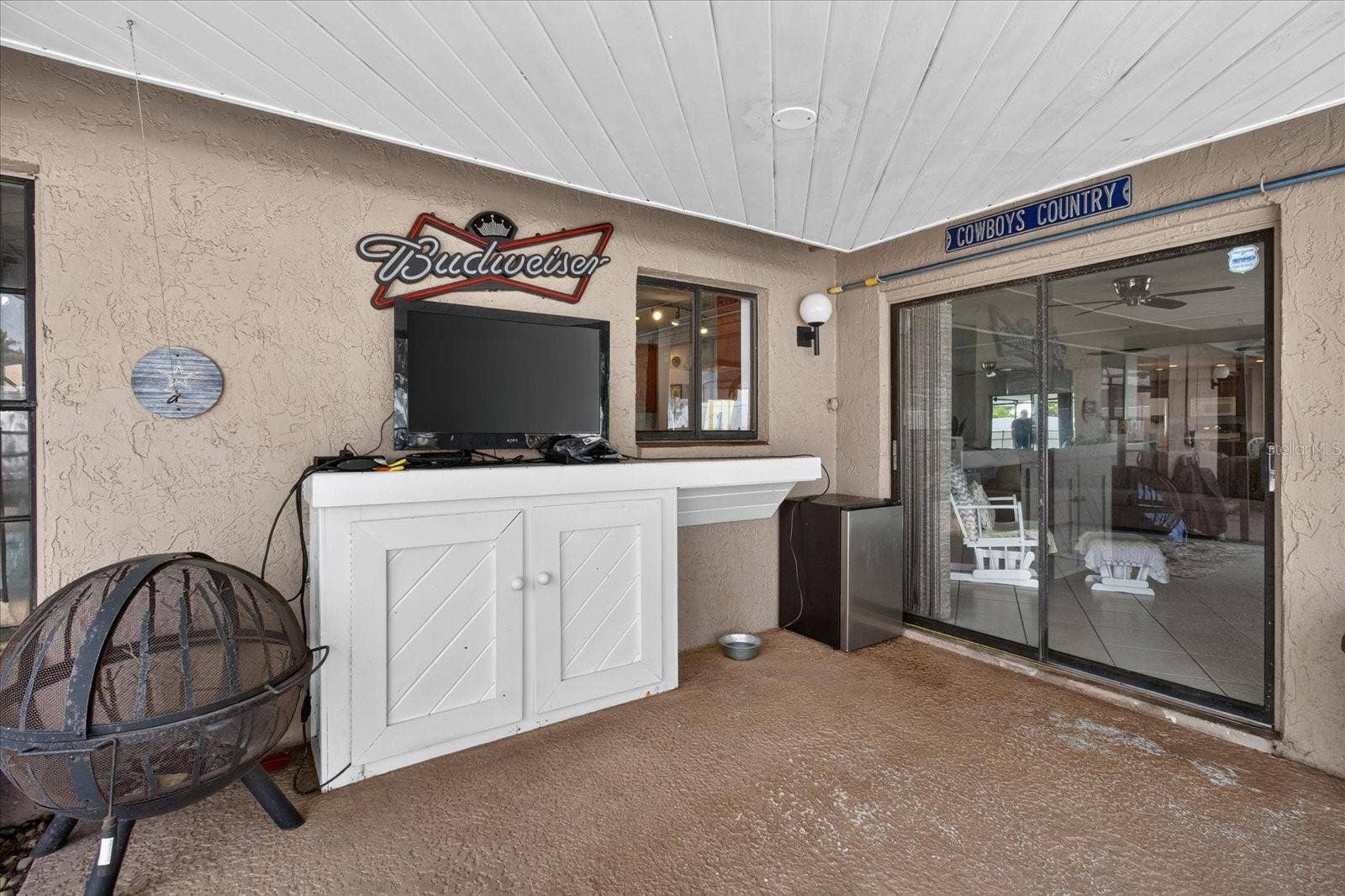 4206 GRAINARY AVENUE, Tampa, FL 33624 4206 GRAINARY AVENUE, Tampa, FL 33624