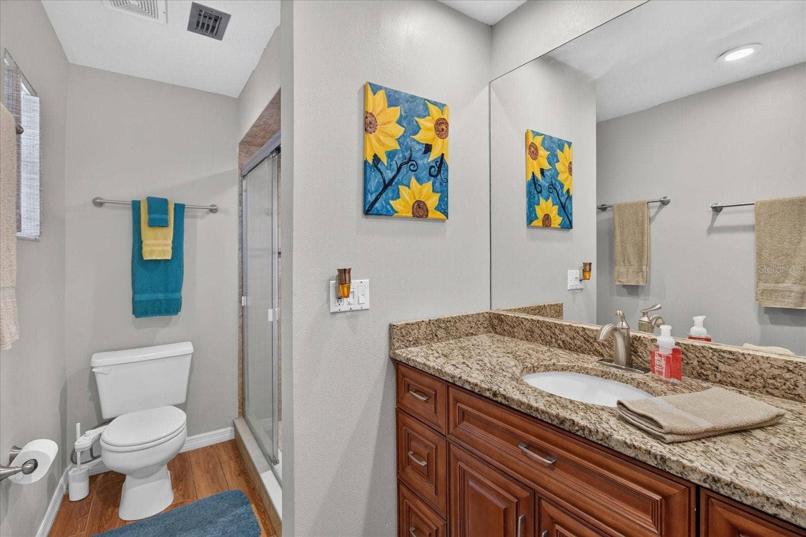 4206 GRAINARY AVENUE, Tampa, FL 33624 4206 GRAINARY AVENUE, Tampa, FL 33624