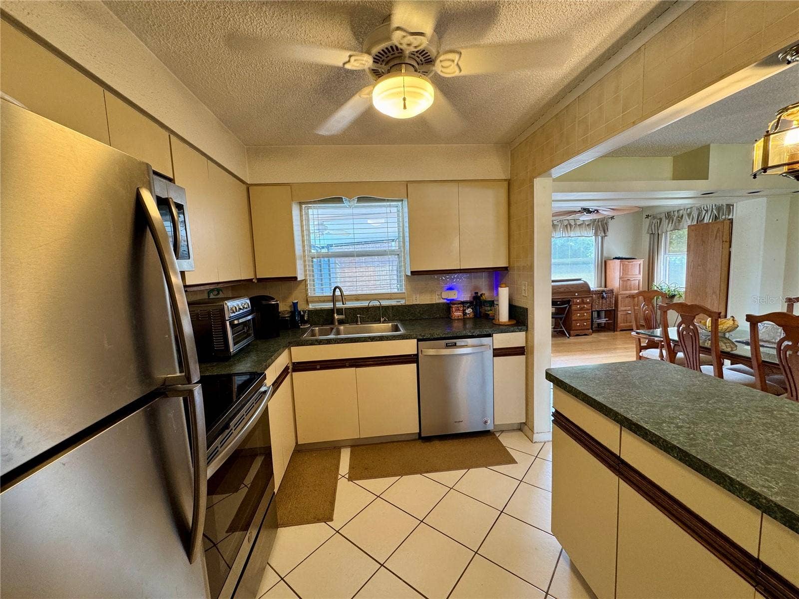 11424 80TH AVENUE, Seminole, FL 33772