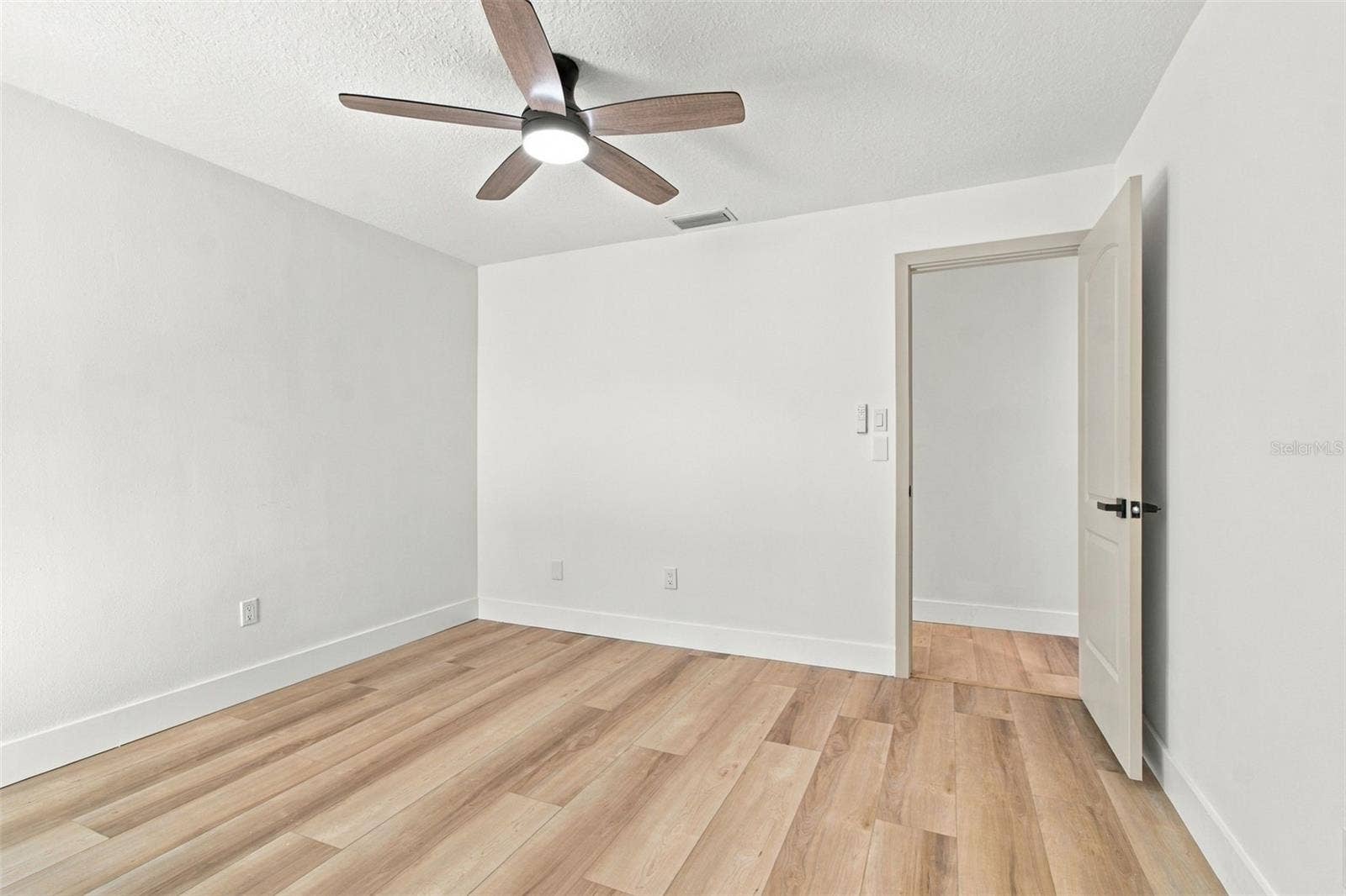 2942 CLUBHOUSE DRIVE W, Clearwater, FL 33761 Bedroom 1