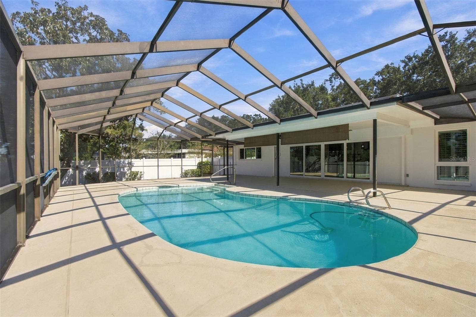 2942 CLUBHOUSE DRIVE W, Clearwater, FL 33761 2942 CLUBHOUSE DRIVE W, Clearwater, FL 33761