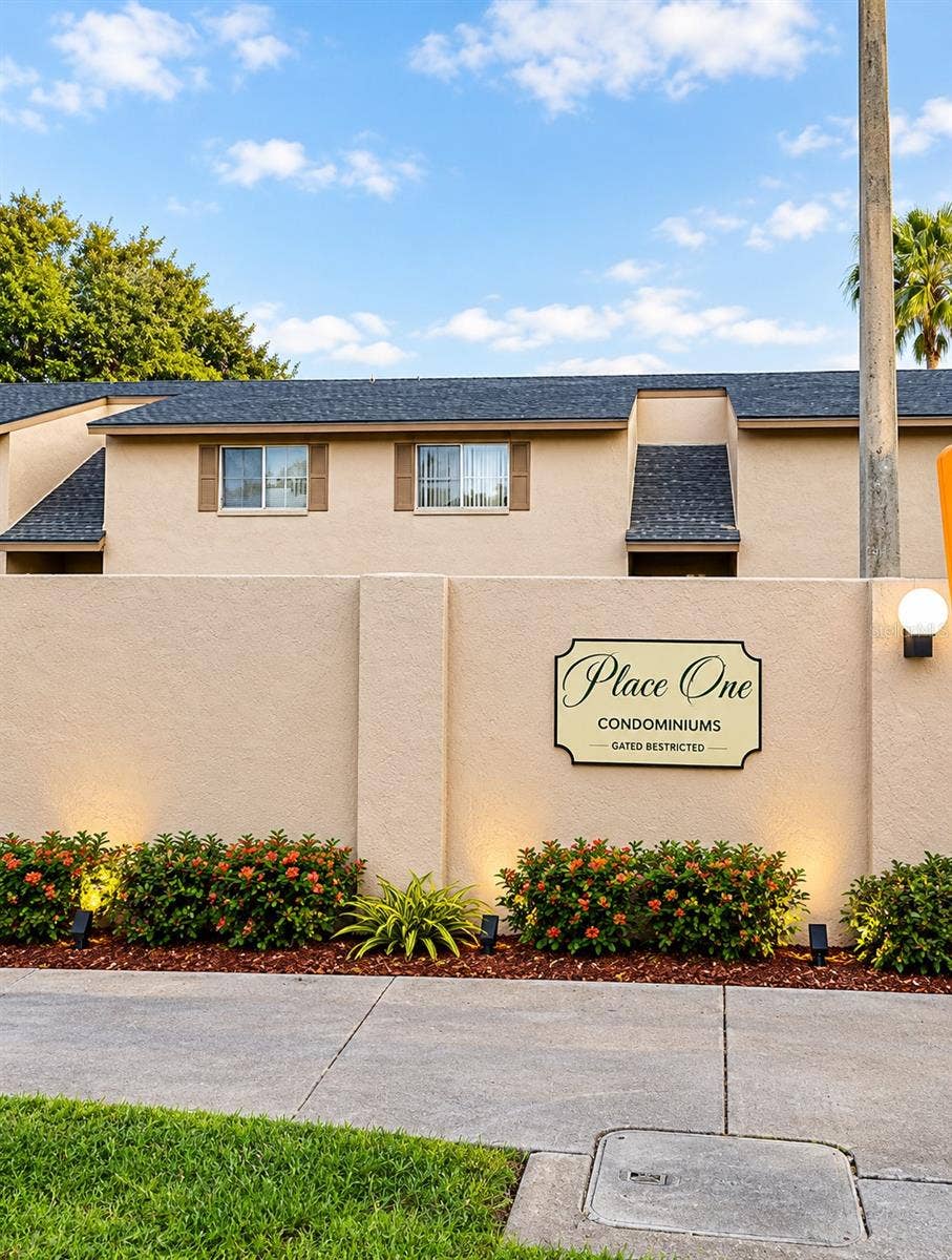 7601 ABBEY LN, #Unit C, Tampa, FL 33617