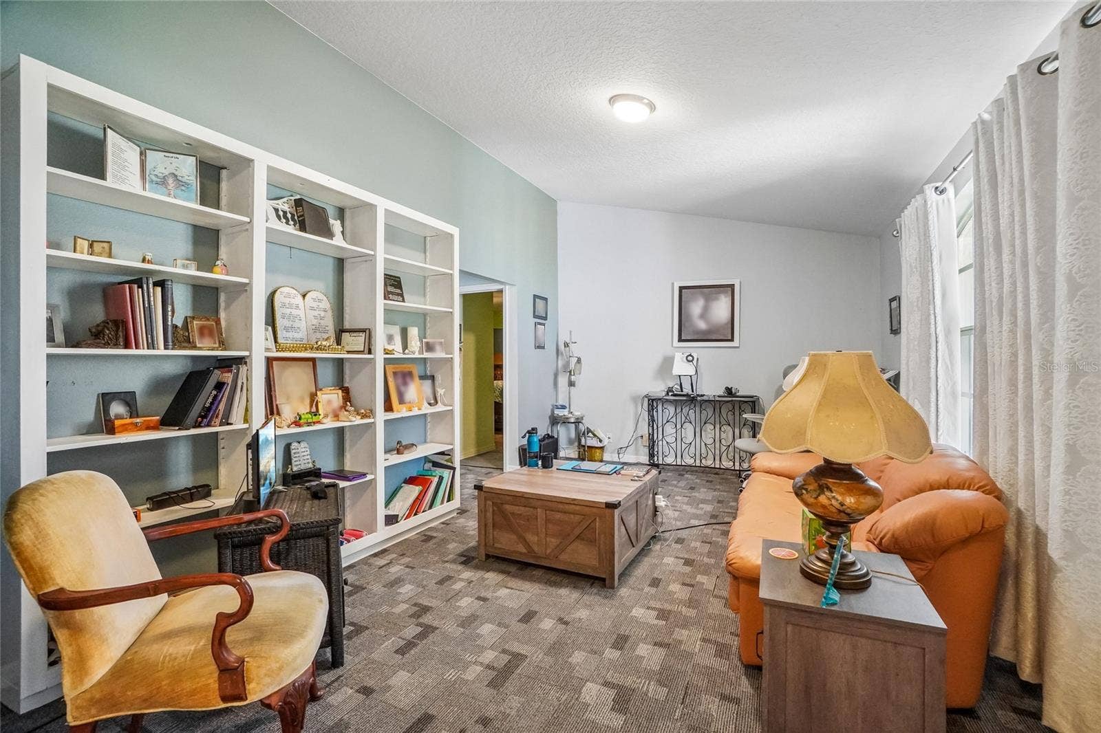 6074 BEECHWOOD DRIVE, Dade City, FL 33523 Formal living
