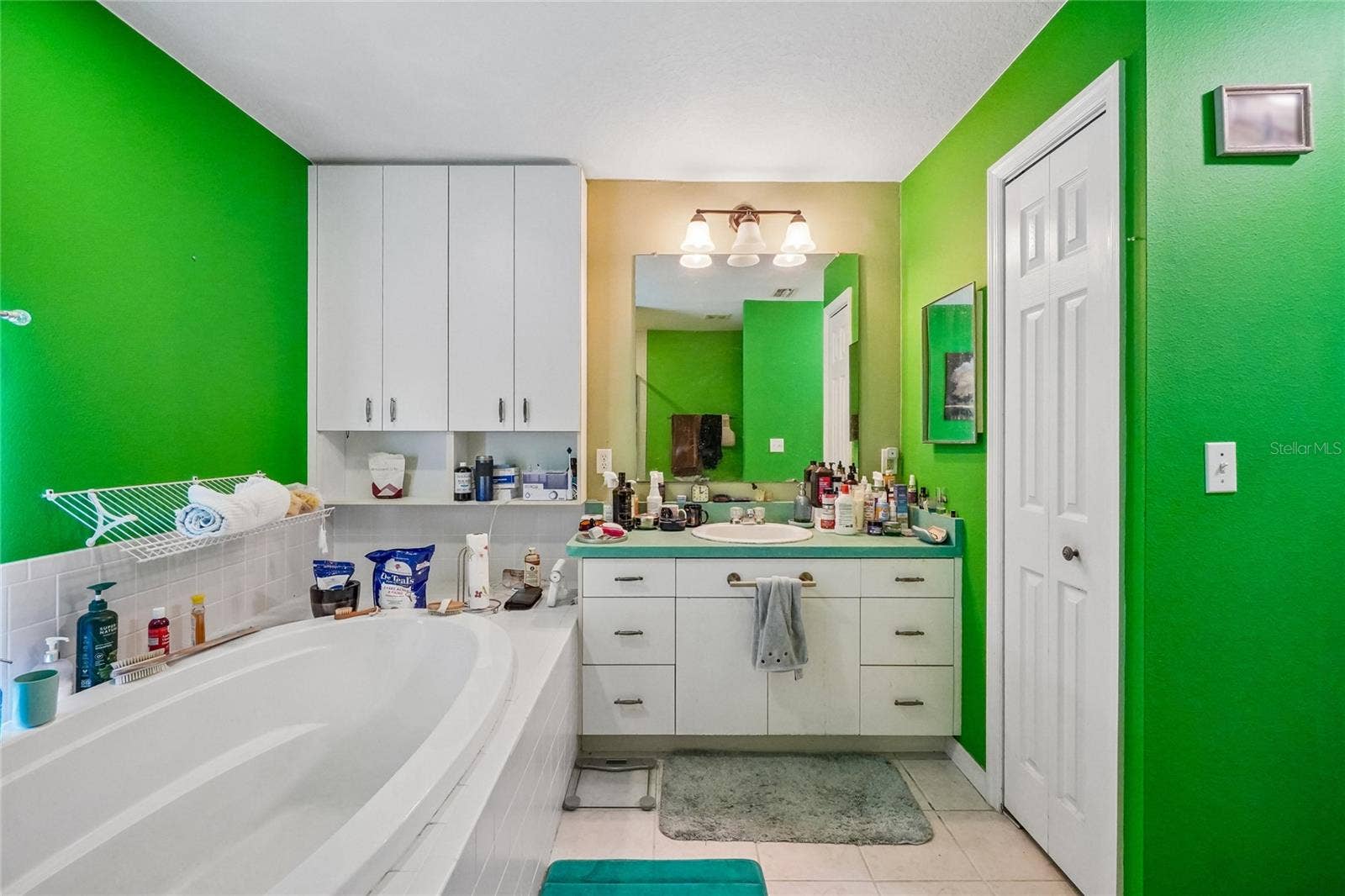 6074 BEECHWOOD DRIVE, Dade City, FL 33523 Master Bathroom