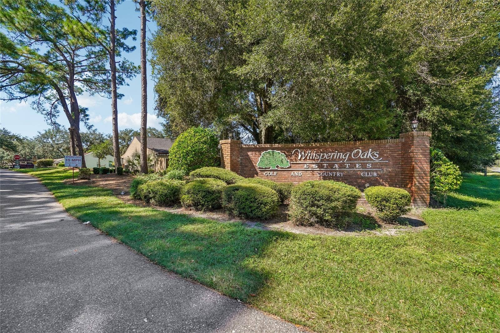 6074 BEECHWOOD DRIVE, Dade City, FL 33523 Neighborhood entrance