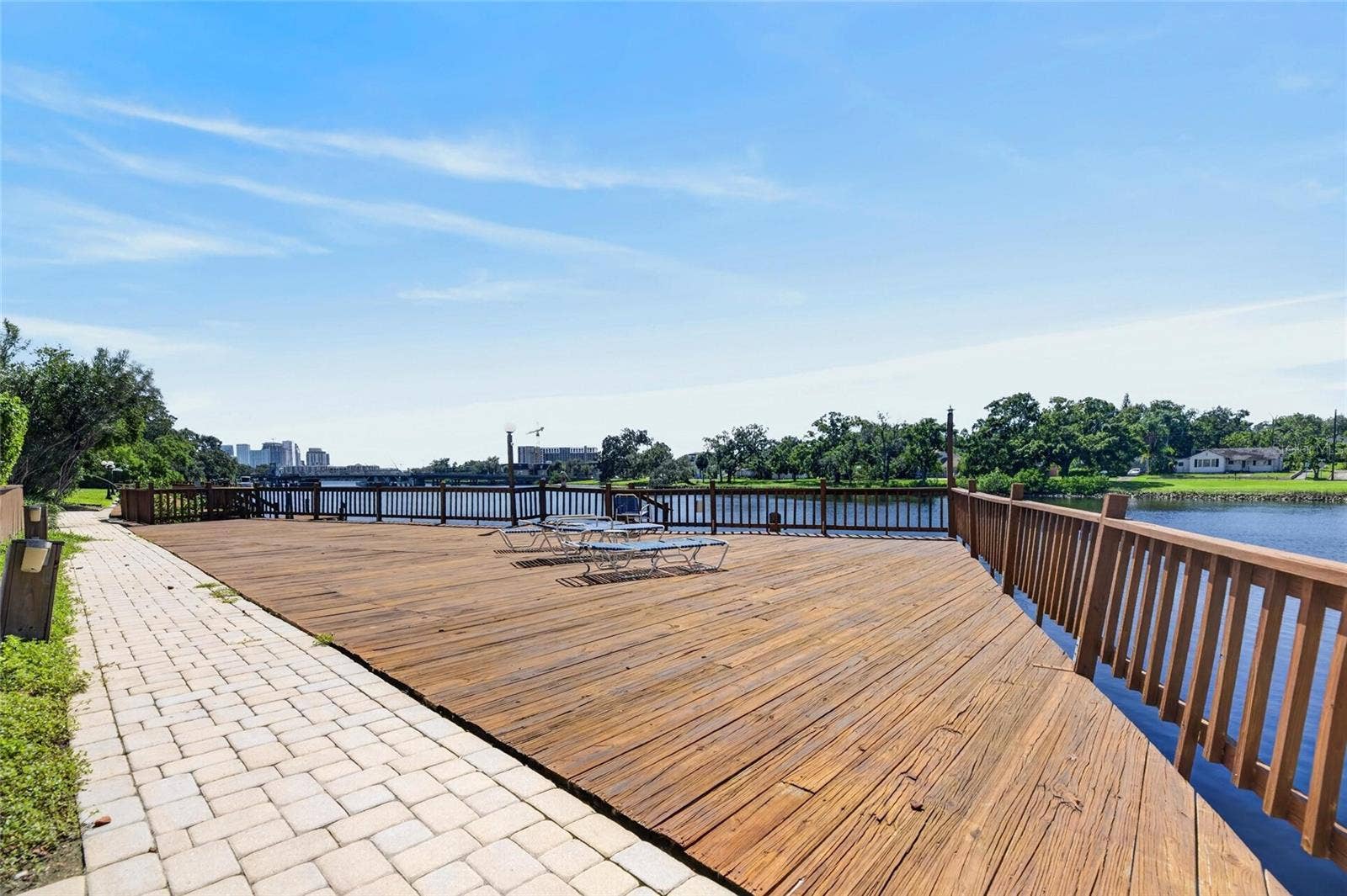 2780 N RIVERSIDE DRIVE, #601, Tampa, FL 33602 2780 N RIVERSIDE DRIVE, #601, Tampa, FL 33602