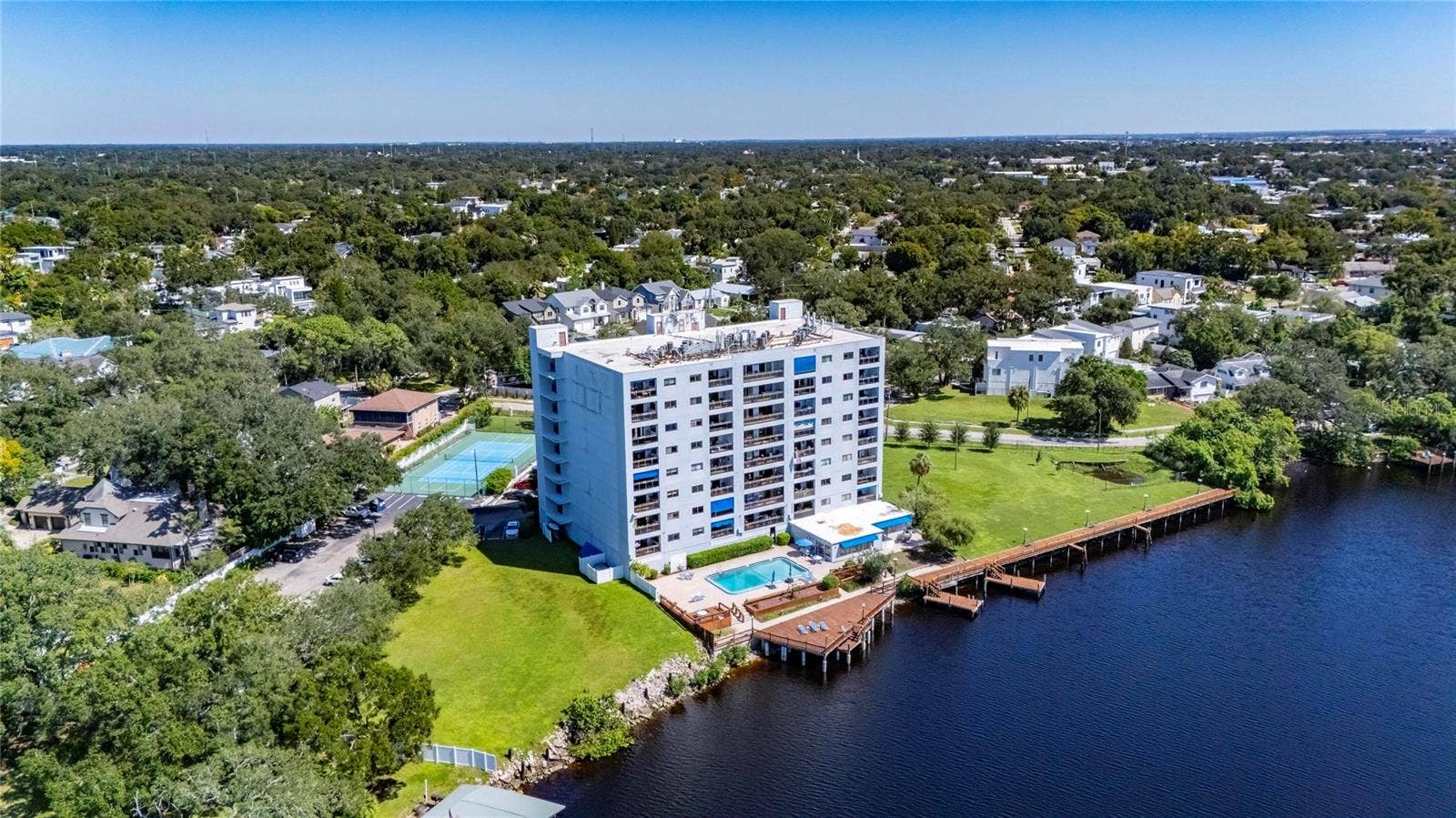 2780 N RIVERSIDE DRIVE, #601, Tampa, FL 33602 2780 N RIVERSIDE DRIVE, #601, Tampa, FL 33602