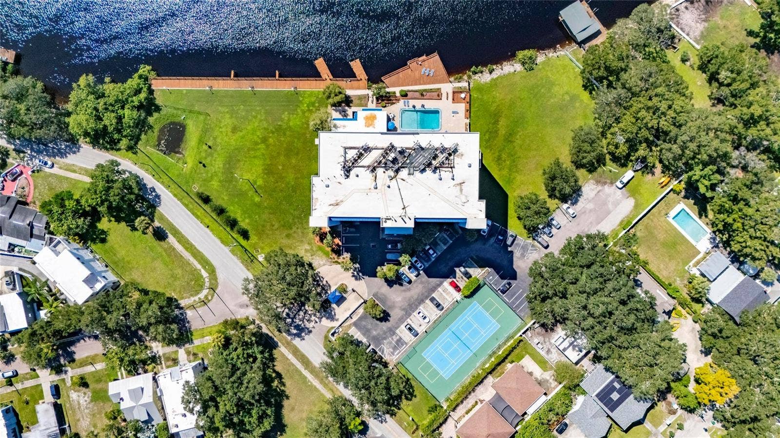 2780 N RIVERSIDE DRIVE, #601, Tampa, FL 33602 2780 N RIVERSIDE DRIVE, #601, Tampa, FL 33602