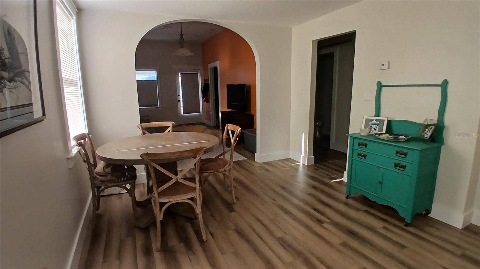 542 DIVISION STREET, Tarpon Springs, FL 34689 542 DIVISION STREET, Tarpon Springs, FL 34689