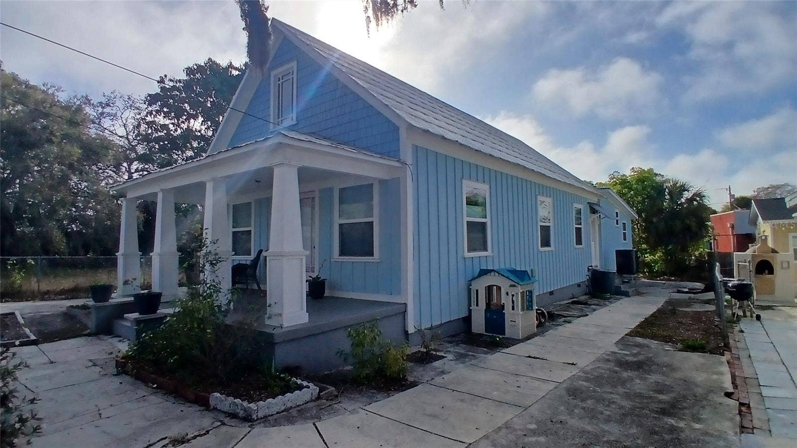 542 DIVISION STREET, Tarpon Springs, FL 34689 542 DIVISION STREET, Tarpon Springs, FL 34689
