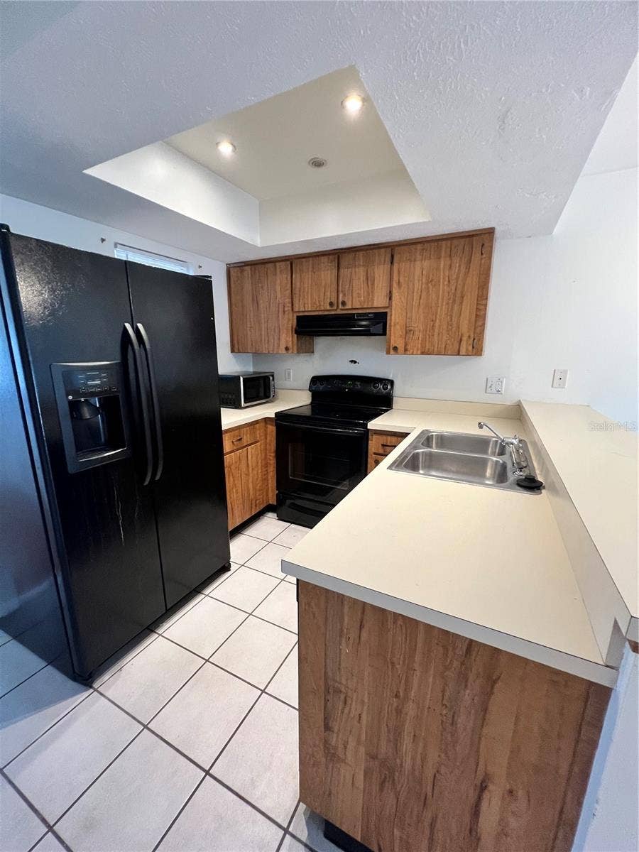 504 OLE PLANTATION DRIVE, Brandon, FL 33511 504 OLE PLANTATION DRIVE, Brandon, FL 33511