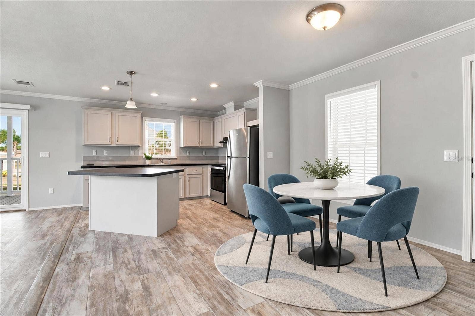 18675 U.S. HIGHWAY 19 N., #349, Clearwater, FL 33764 Entrance into Open Concept Kitchen, LR & DR