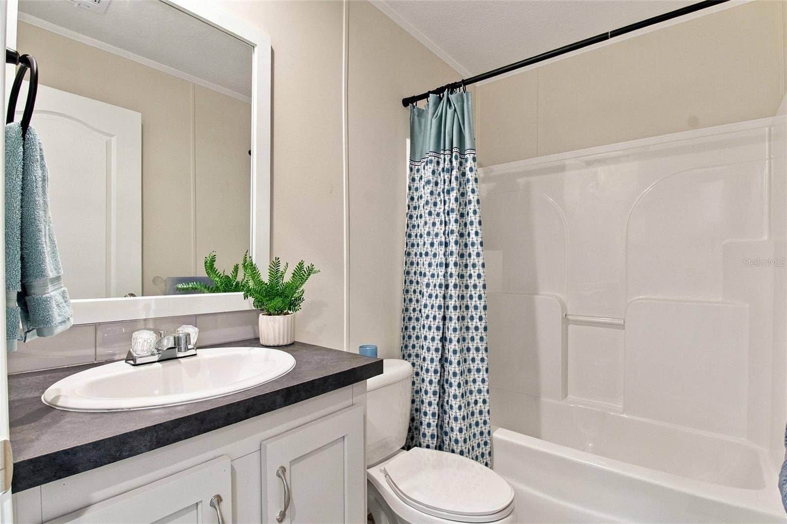 18675 U.S. HIGHWAY 19 N., #349, Clearwater, FL 33764 Primary Ensuite