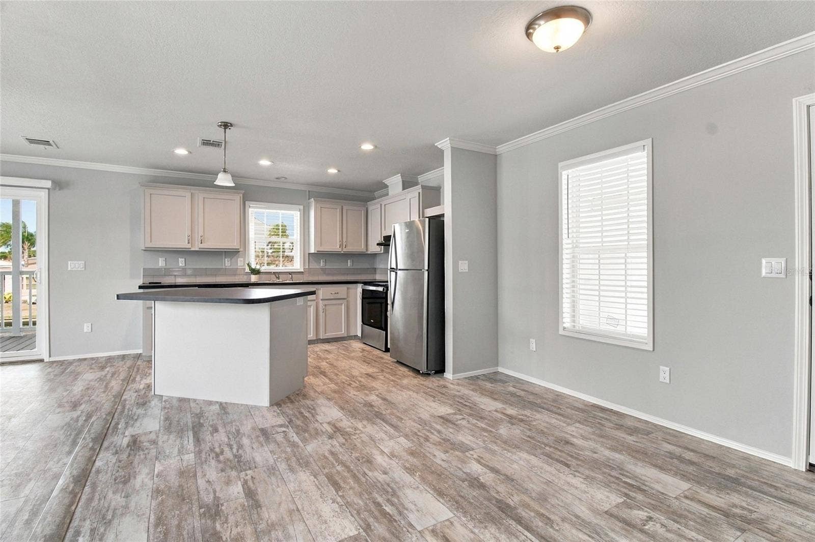 18675 U.S. HIGHWAY 19 N., #349, Clearwater, FL 33764 Entrance into Open Concept Kitchen, LR & DR