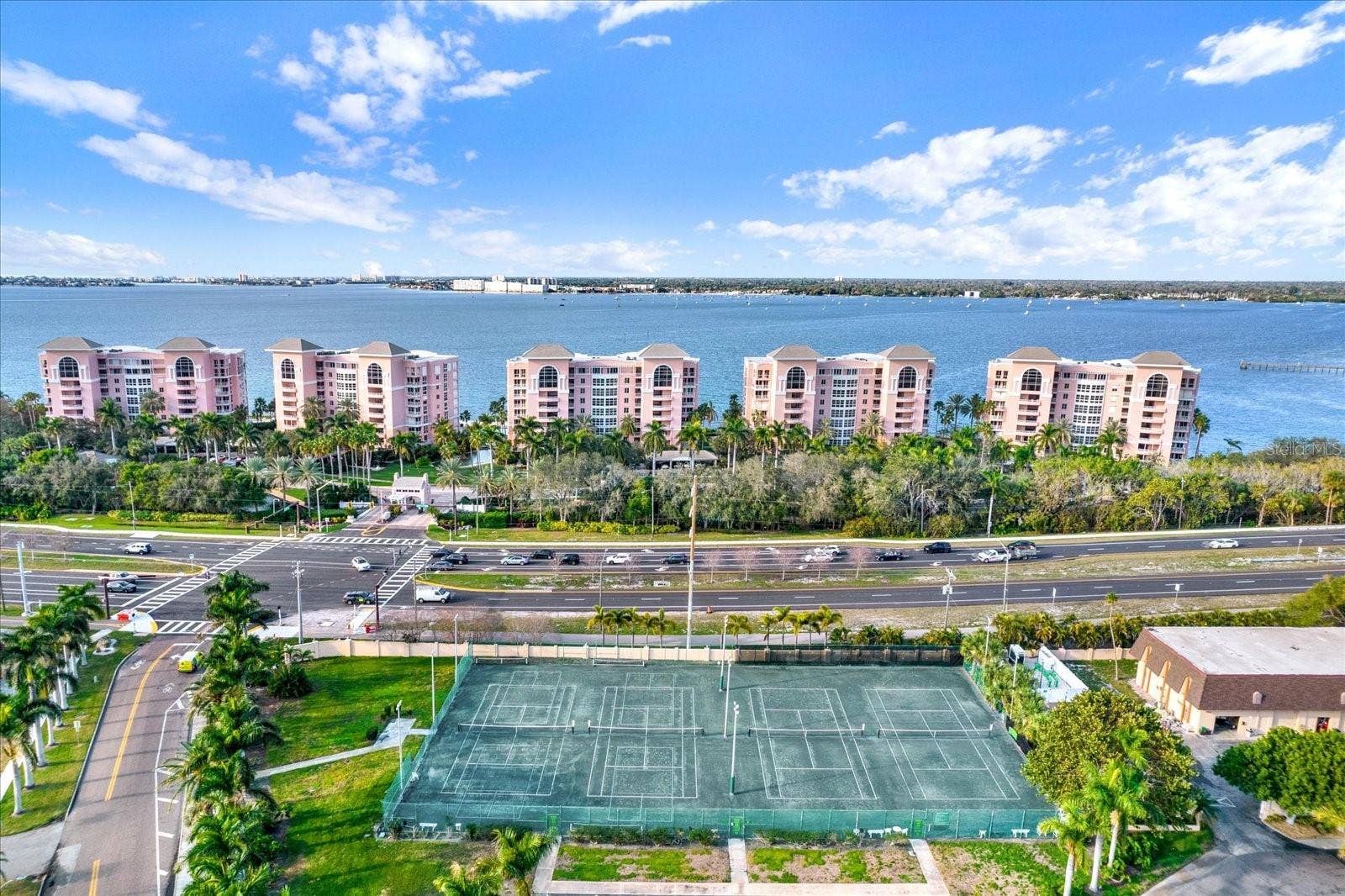 5200 BRITTANY DRIVE S, #206, St Petersburg, FL 33715