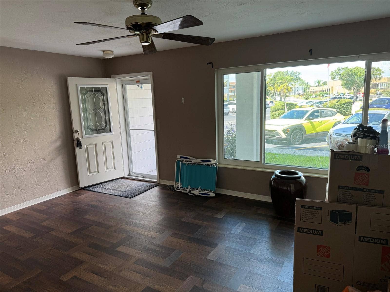 2020 WORLD PARKWAY BOULEVARD, #8, Clearwater, FL 33763 2020 WORLD PARKWAY BOULEVARD, #8, Clearwater, FL 33763