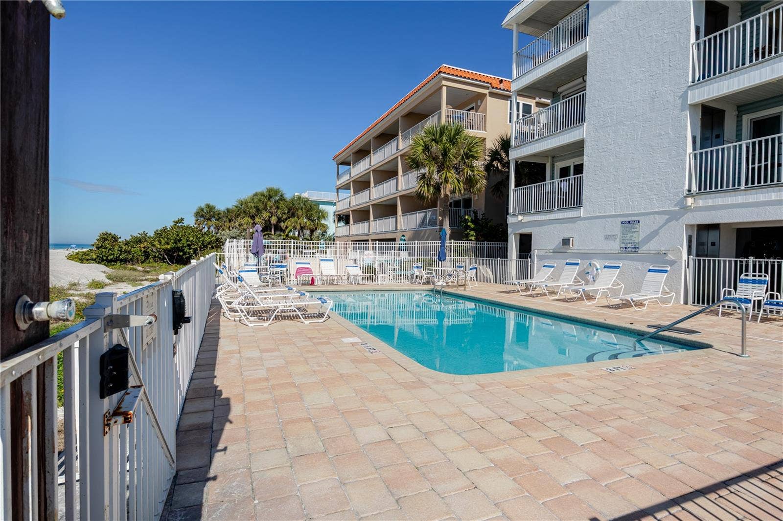 1904 GULF BOULEVARD, #D, Indian Rocks Beach, FL 33785 1904 GULF BOULEVARD, #D, Indian Rocks Beach, FL 33785