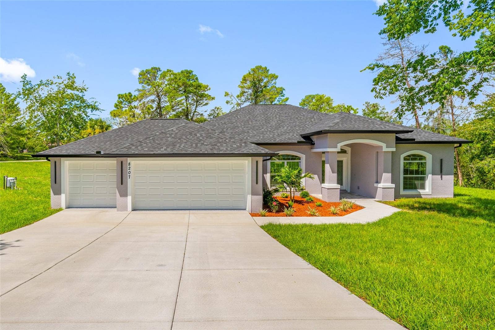 8207 CHRISTOPHER LANE, Weeki Wachee, FL 34613