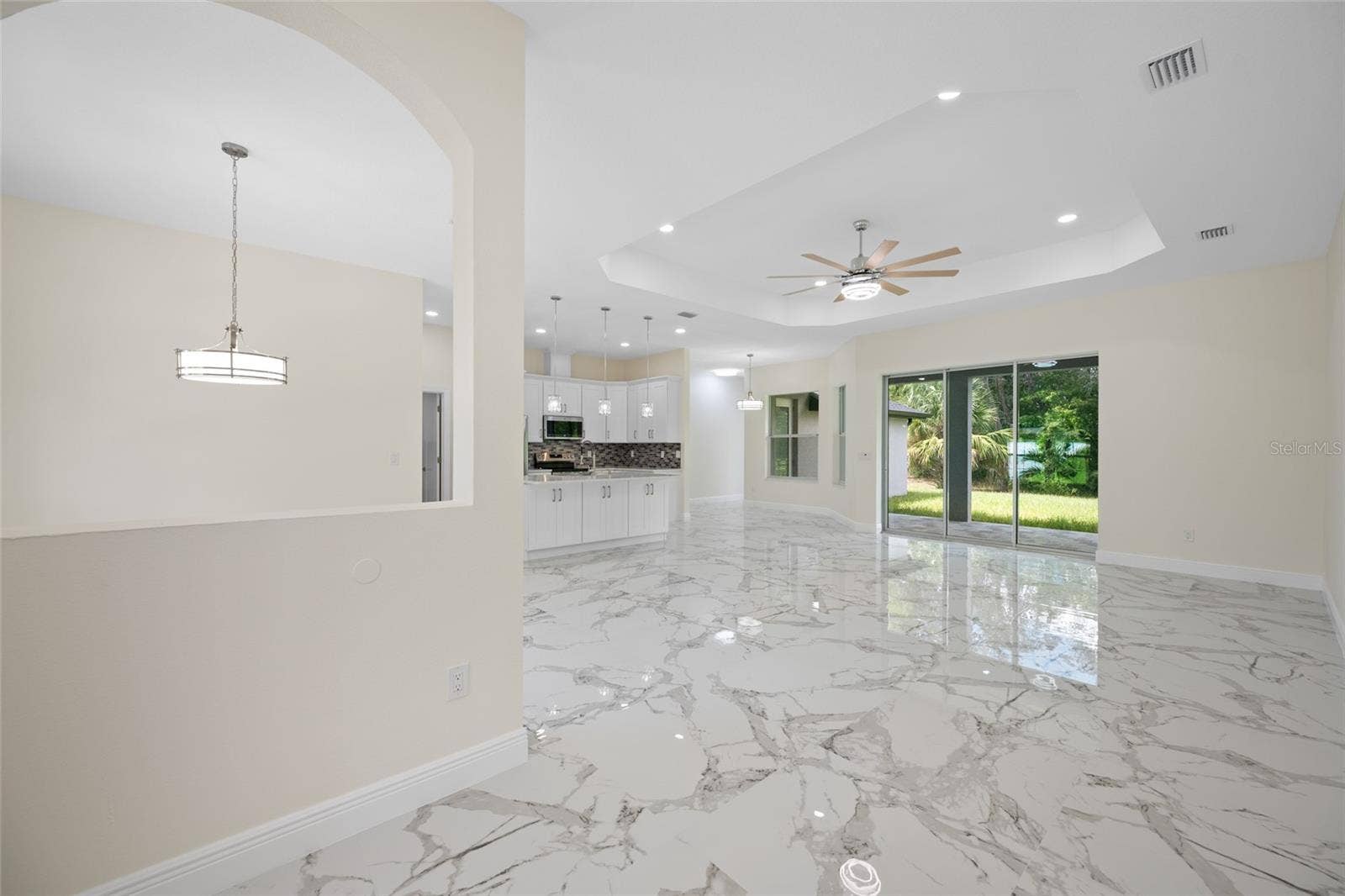 8207 CHRISTOPHER LANE, Weeki Wachee, FL 34613