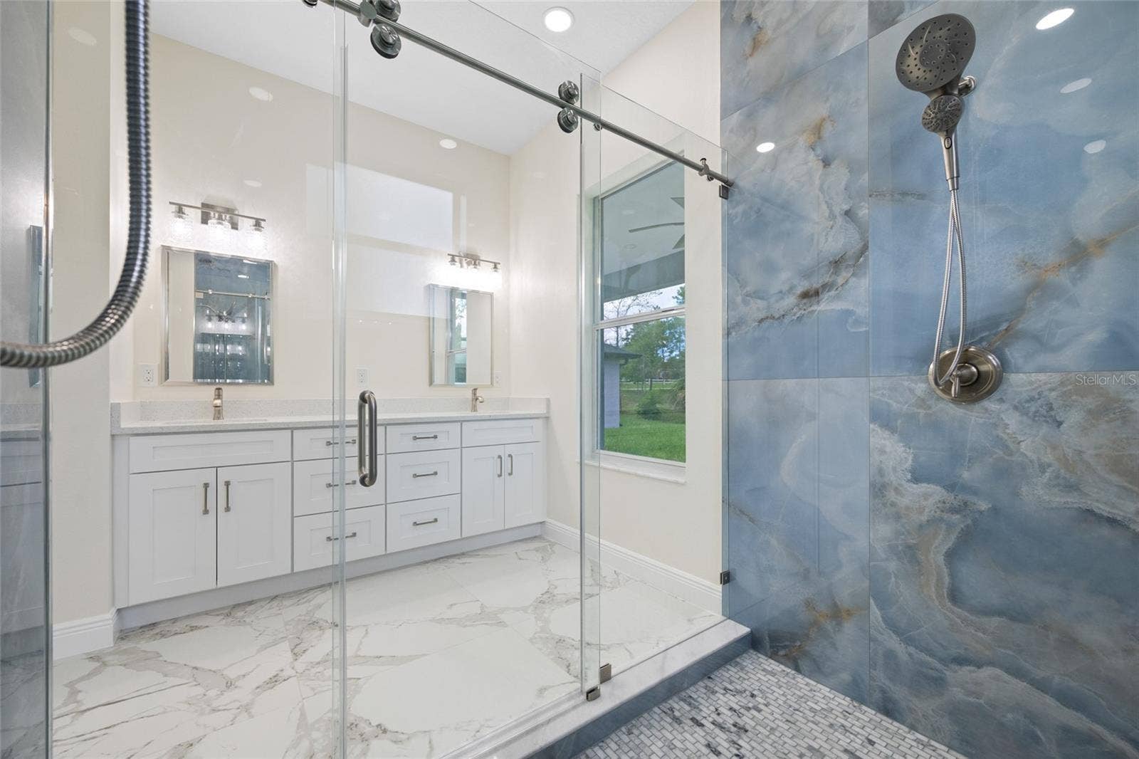 8207 CHRISTOPHER LANE, Weeki Wachee, FL 34613