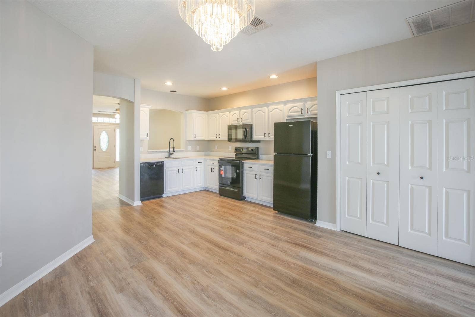 16244 BRIDGEWALK DRIVE, Lithia, FL 33547 16244 BRIDGEWALK DRIVE, Lithia, FL 33547